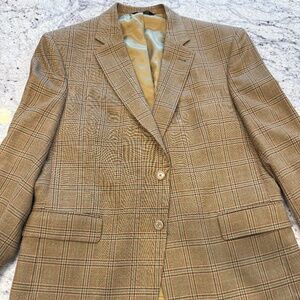 Men's Lightly Worn - Jos A Bank Plaid Sports Coat